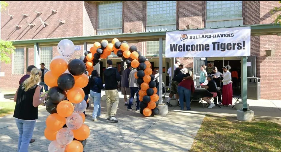 Welcome Alumni